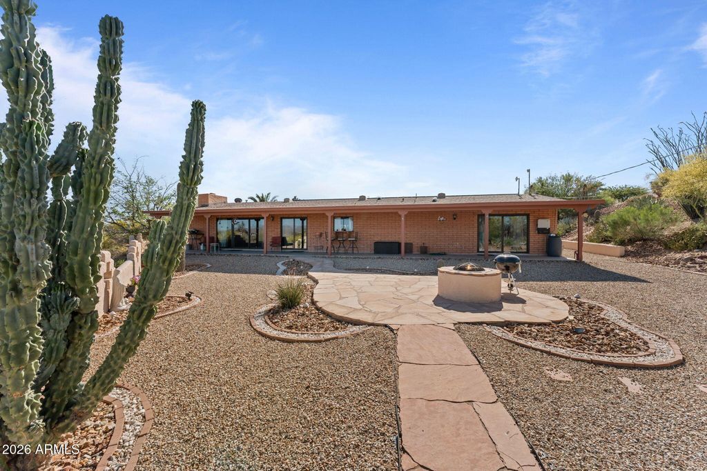 1865 Hillside Drive, Wickenburg, AZ 85390 — photo 3