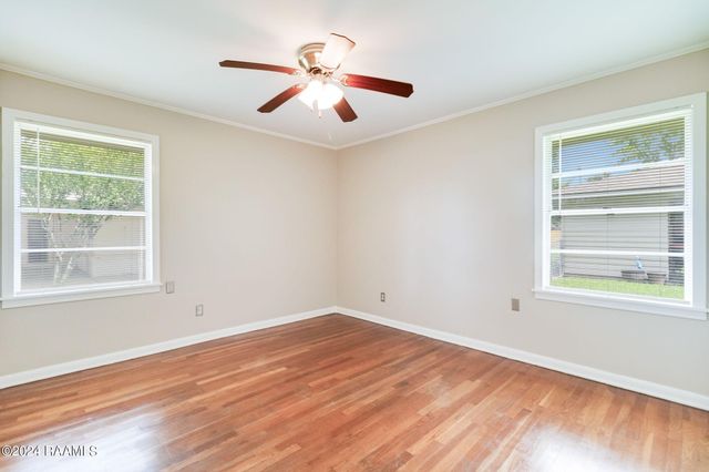 200 Montrose Avenue, Lafayette, LA 70503