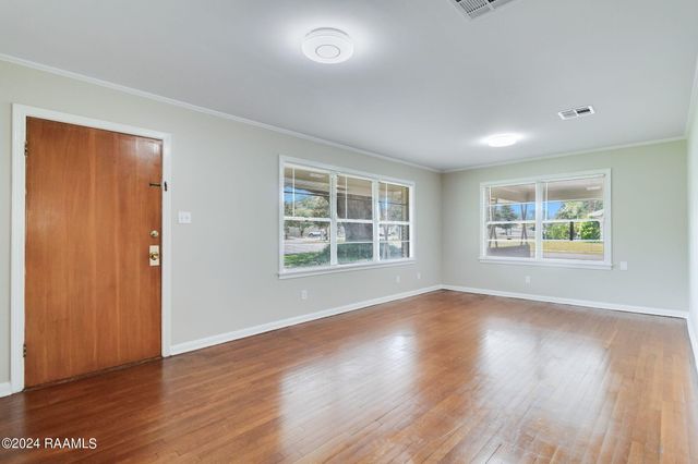 200 Montrose Avenue, Lafayette, LA 70503