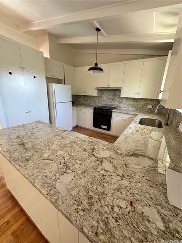 1360 Ala Aolani Street, Honolulu, HI 96819