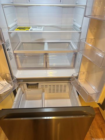 1360 Ala Aolani Street, Honolulu, HI 96819