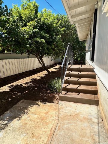 1360 Ala Aolani Street, Honolulu, HI 96819