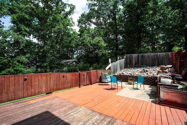 8 Eagle Crest Cove, Little Rock, AR 72205