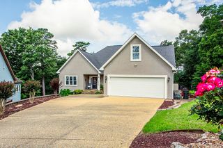 8 Eagle Crest Cove, Little Rock, AR 72205