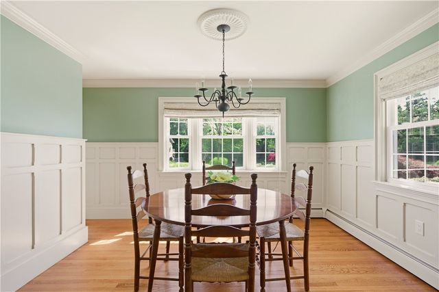 5 Heritage Road, Bristol, RI 02809