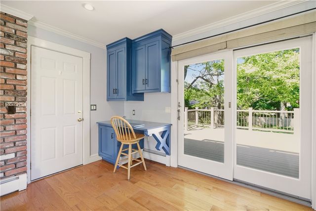 5 Heritage Road, Bristol, RI 02809