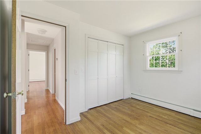 5 Heritage Road, Bristol, RI 02809