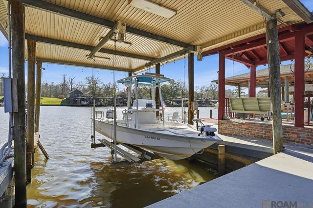 21105 Waterfront East Dr, Maurepas, LA 70449