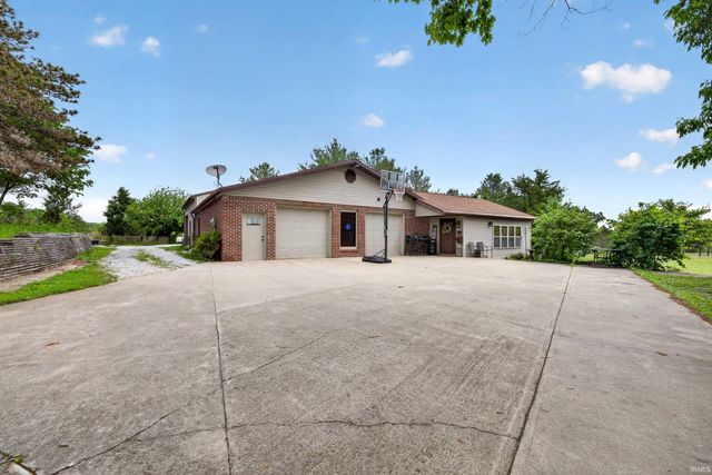 6442 St Rd 158, Bedford, IN 47421