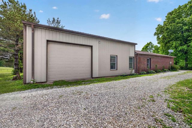 6442 St Rd 158, Bedford, IN 47421