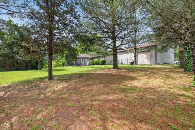 6442 St Rd 158, Bedford, IN 47421
