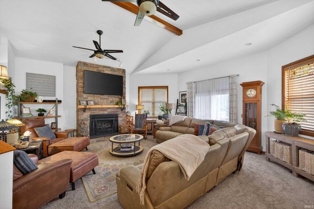 6442 St Rd 158, Bedford, IN 47421