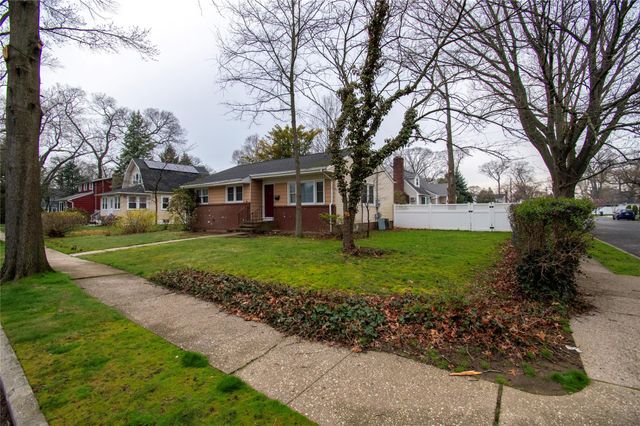 539 Grant Avenue, Baldwin, NY 11510
