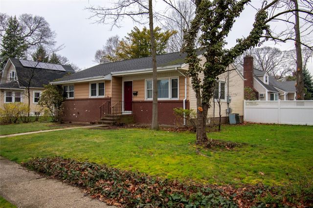 539 Grant Avenue, Baldwin, NY 11510