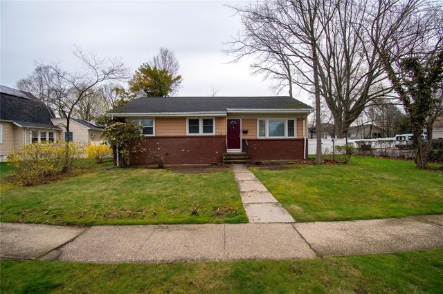 539 Grant Avenue, Baldwin, NY 11510