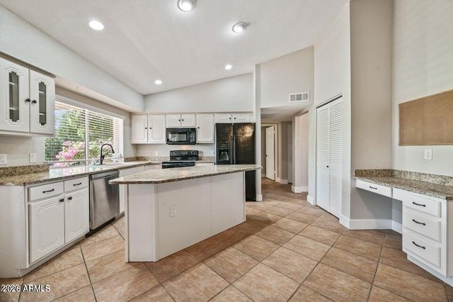 4535 W BLUEFIELD Avenue, Glendale, AZ 85308