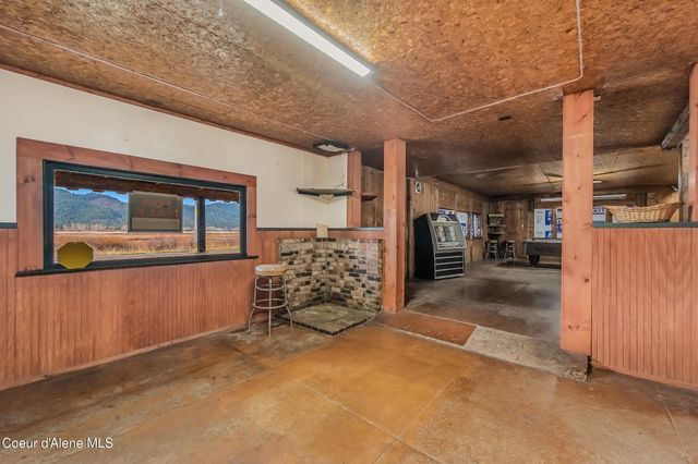 22090 S Hwy 3, Cataldo, ID 83810
