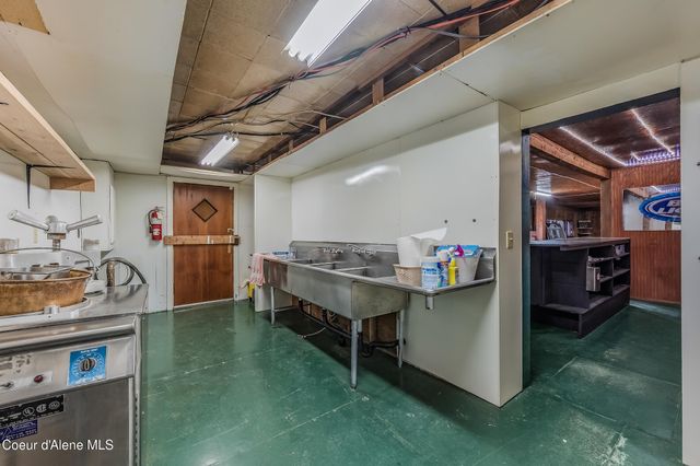 22090 S Hwy 3, Cataldo, ID 83810