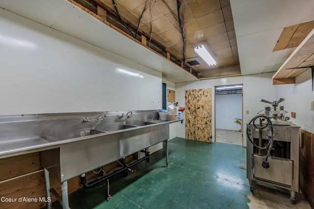 22090 S Hwy 3, Cataldo, ID 83810