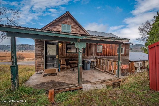 22090 S Hwy 3, Cataldo, ID 83810