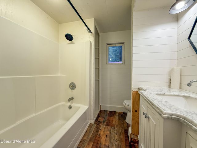22090 S Hwy 3, Cataldo, ID 83810