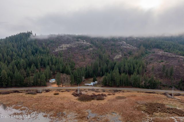 22090 S Hwy 3, Cataldo, ID 83810