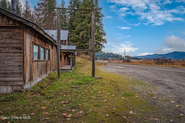 22090 S Hwy 3, Cataldo, ID 83810