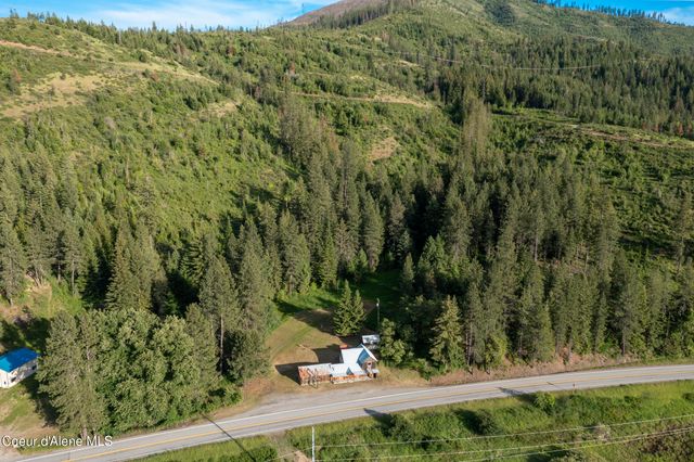 22090 S Hwy 3, Cataldo, ID 83810