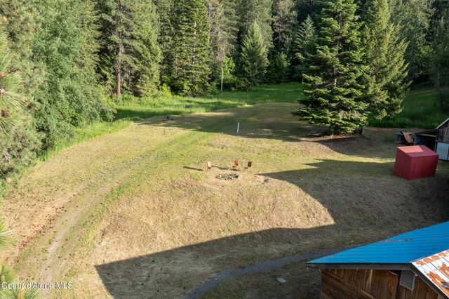 22090 S Hwy 3, Cataldo, ID 83810