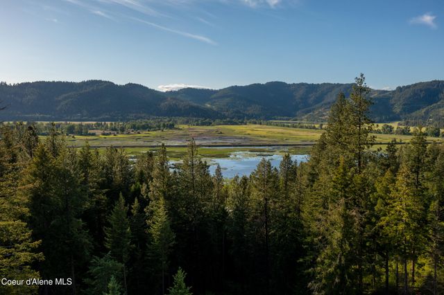 22090 S Hwy 3, Cataldo, ID 83810