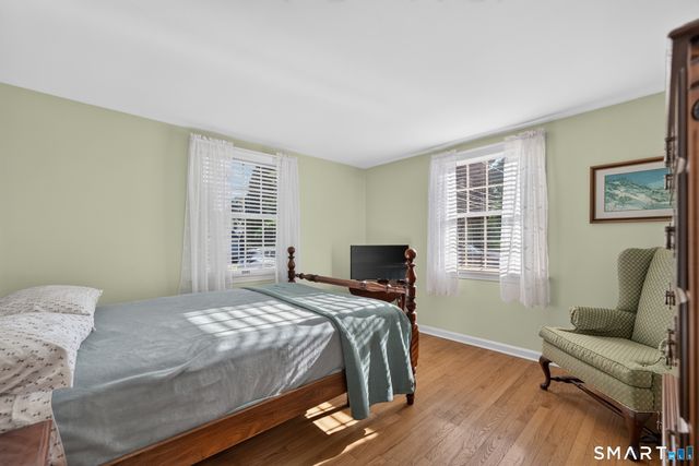 9 Farview Avenue, Old Saybrook, CT 06475