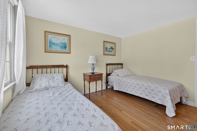 9 Farview Avenue, Old Saybrook, CT 06475