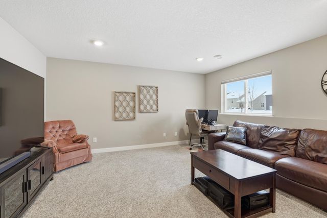 4845 Empress Avenue N, Hugo, MN 55038