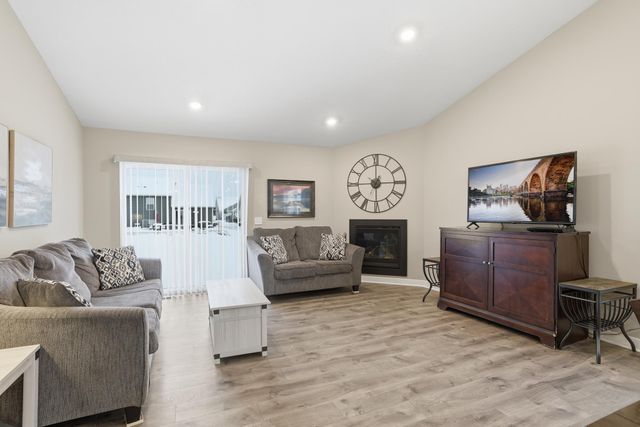 4845 Empress Avenue N, Hugo, MN 55038