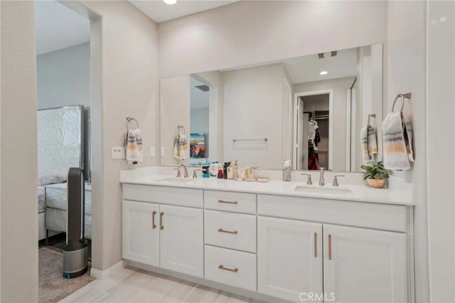 29945 Urtica Court, Menifee, CA 92584