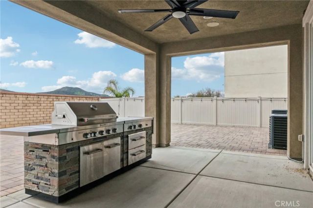 29945 Urtica Court, Menifee, CA 92584