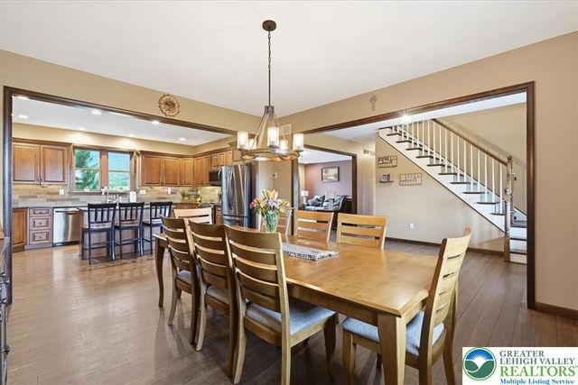 1203 North Cottonwood Road, Lehigh Twp, PA 18038