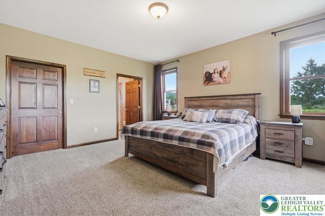 1203 North Cottonwood Road, Lehigh Twp, PA 18038