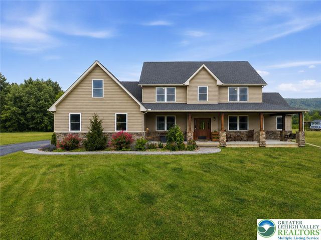 1203 North Cottonwood Road, Lehigh Twp, PA 18038