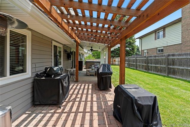 8680 W 84th Avenue, Arvada, CO 80005