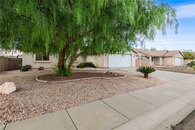 3797 Henry Fonda Way, Kingman, AZ 86409