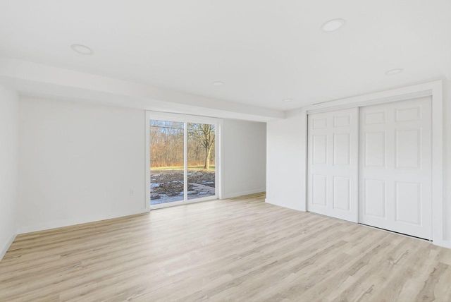 10314 Root River DRIVE, Caledonia, WI 53108