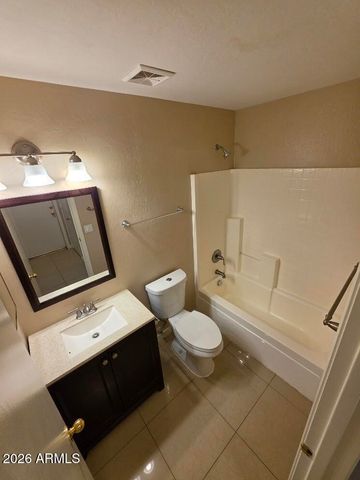 34 E Nolana Place, San Tan Valley, AZ 85143