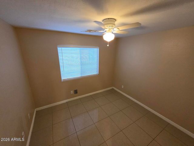 34 E Nolana Place, San Tan Valley, AZ 85143