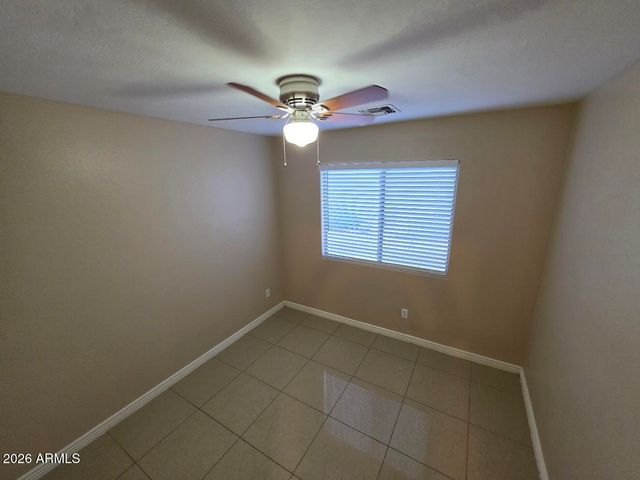 34 E Nolana Place, San Tan Valley, AZ 85143