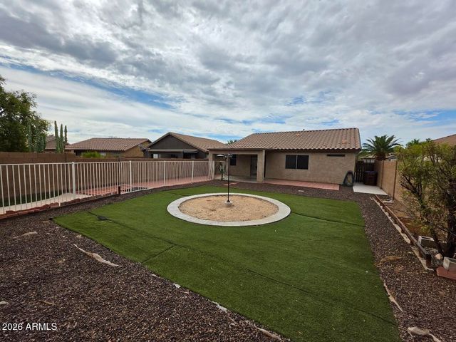 34 E Nolana Place, San Tan Valley, AZ 85143