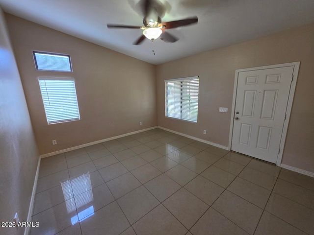 34 E Nolana Place, San Tan Valley, AZ 85143