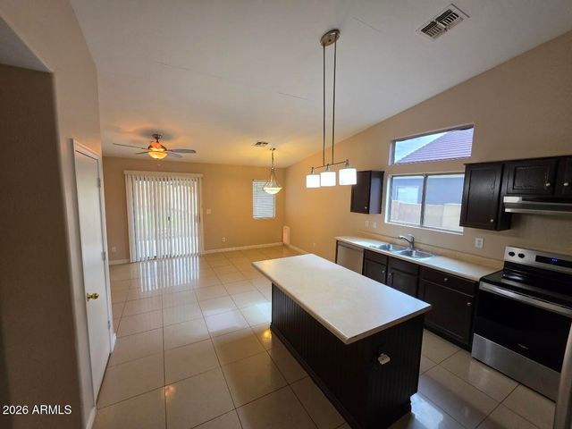 34 E Nolana Place, San Tan Valley, AZ 85143
