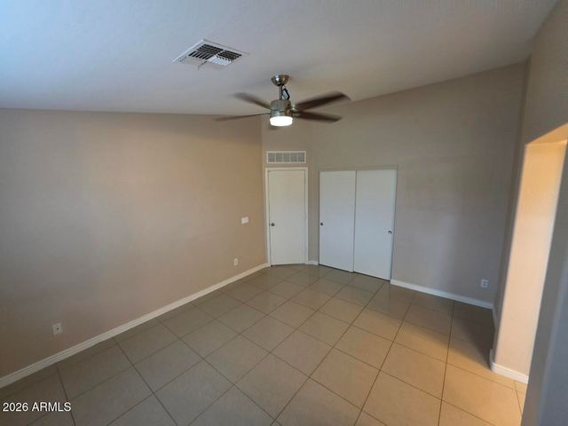 34 E Nolana Place, San Tan Valley, AZ 85143