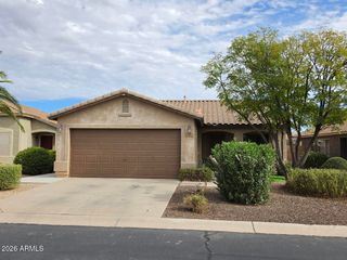 34 E Nolana Place, San Tan Valley, AZ 85143